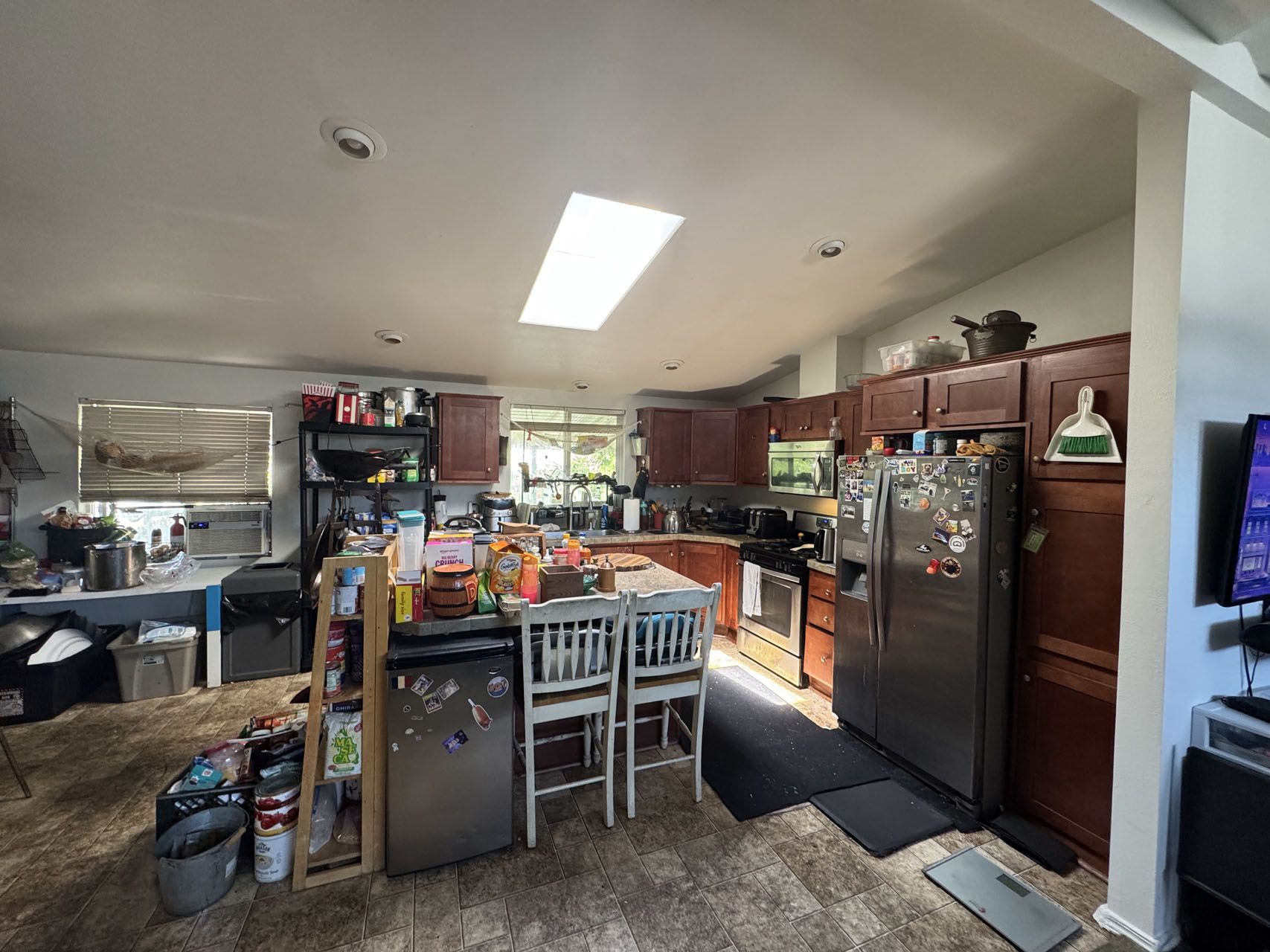 kitchen of space 133 beachwood dana point mobile home